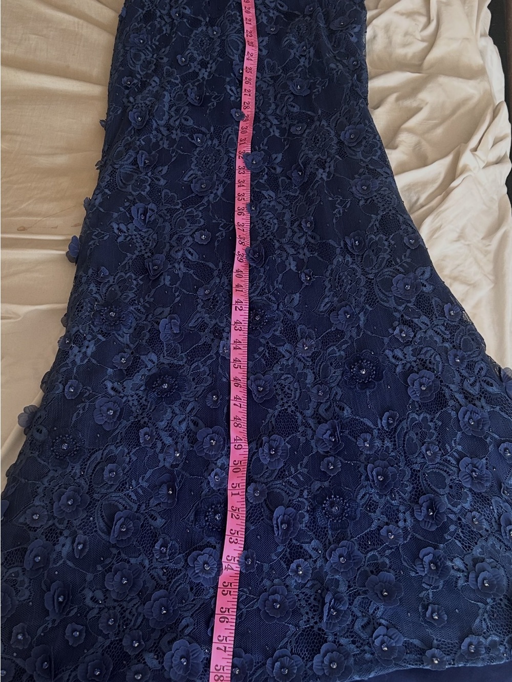 Mac Duggal Navy Embellished Floral Lace Cap-Sleeve Gown - Picture 10 of 13